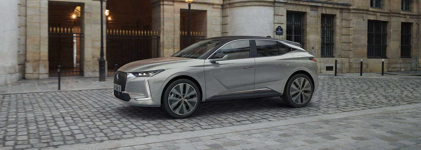 DS 4, вигляд з лівого боку